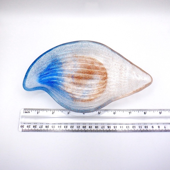LARGE CONCH SHELL / TRINKET TRAY - Picture 8 of 8
